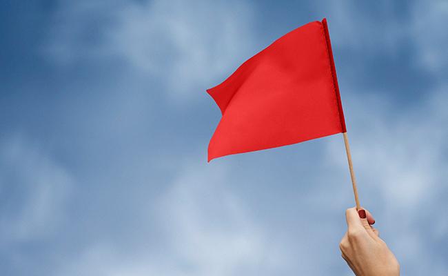 drapeau rouge à surveiller lors du choix d'une entreprise d'impression de t-shirts