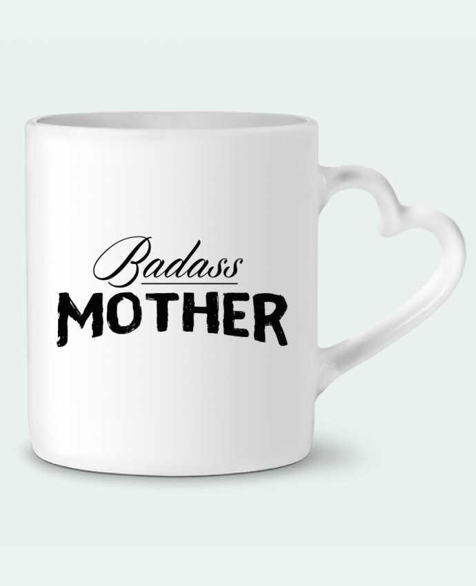 Mug coeur Badass Mother par tunetoo