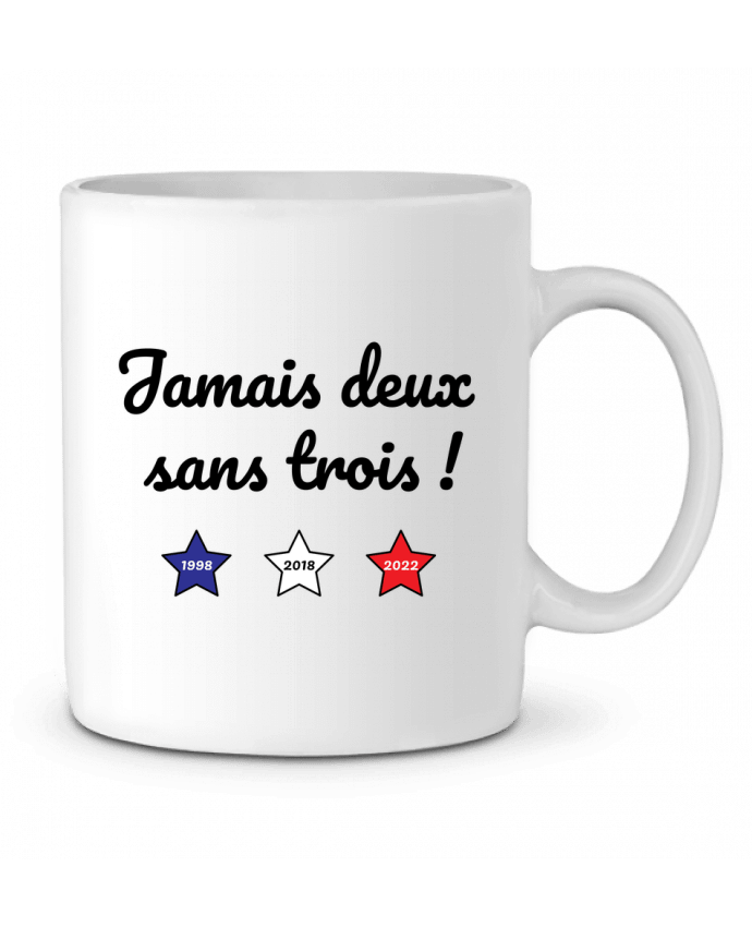 Mug  Jamais deux sans trois - coupe du monde 2022 par /wait-design