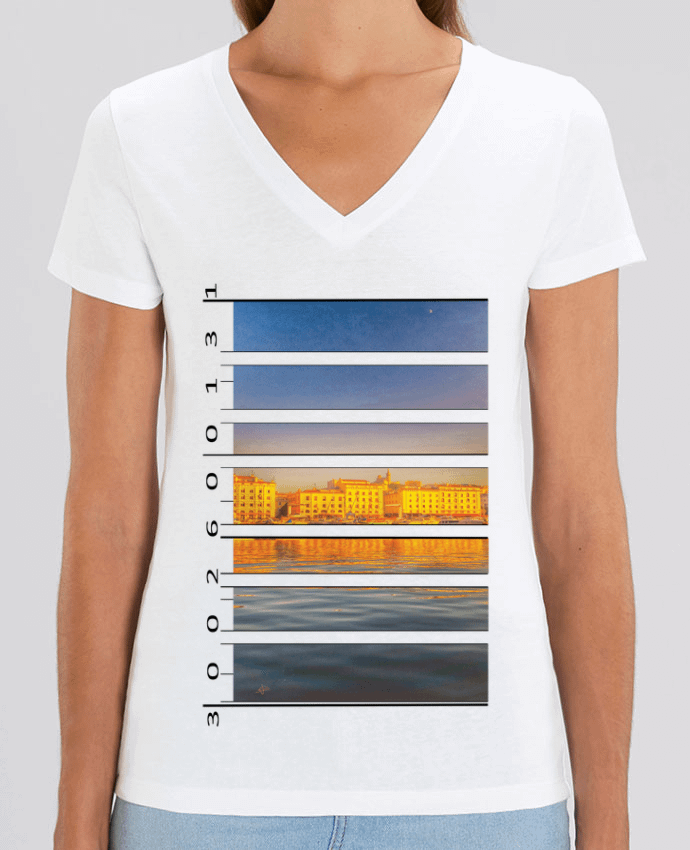 Tee-shirt femme Marseille Notre Dame De La Garde, le Vieux-Port et la lune Par  Bobraïs