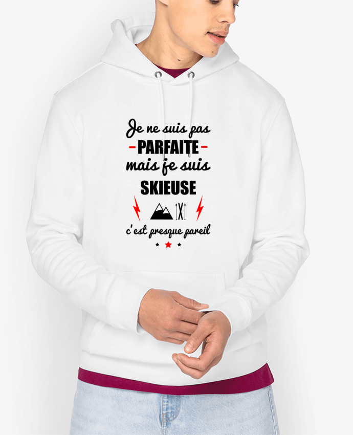 Hoodie Je ne suis pas parfaite mais je suis skieuse c'est presque pareil Par Benichan