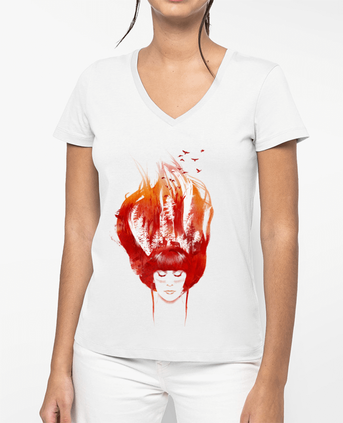 T-shirt femme col V Burning forest par robertfarkas