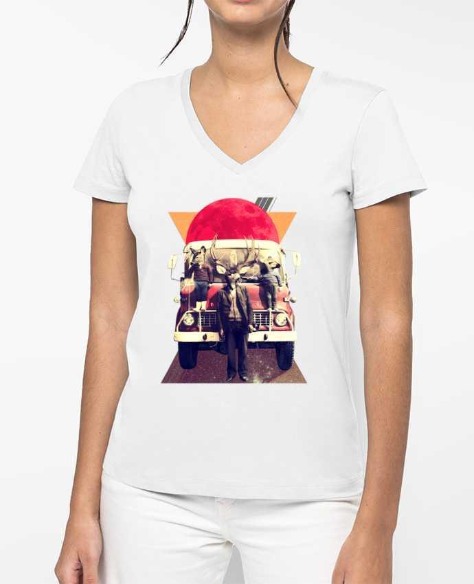 T-shirt femme col V El camion par ali_gulec