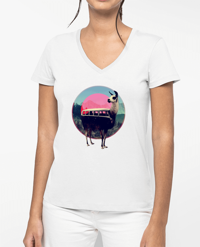 T-shirt femme col V Lama par ali_gulec