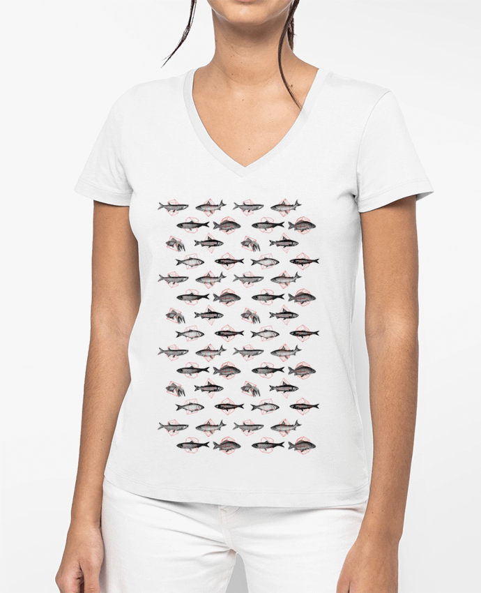 T-shirt femme col V Fishes in geometrics par Florent Bodart
