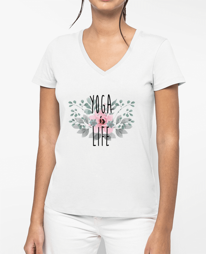 T-shirt femme col V Yoga is life par tunetoo