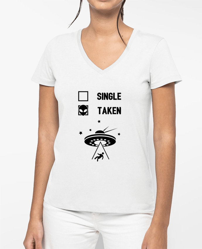 T-shirt femme col V Taken by alien par tunetoo