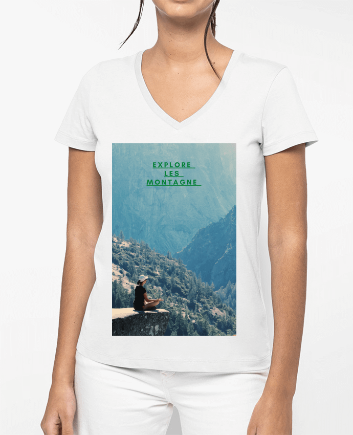 T-shirt femme col V T-shirt personnalisée par Aoudou 