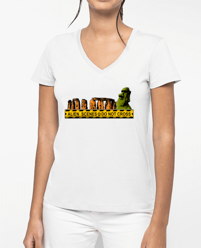 T-shirt femme col V Alien Scenes - Moaï et Stonehenge par Geronimo Gorilla SylverBack