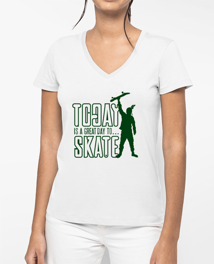 T-shirt femme col V Today is a Great Day to Skate - Green par Geronimo Gorilla SylverBack