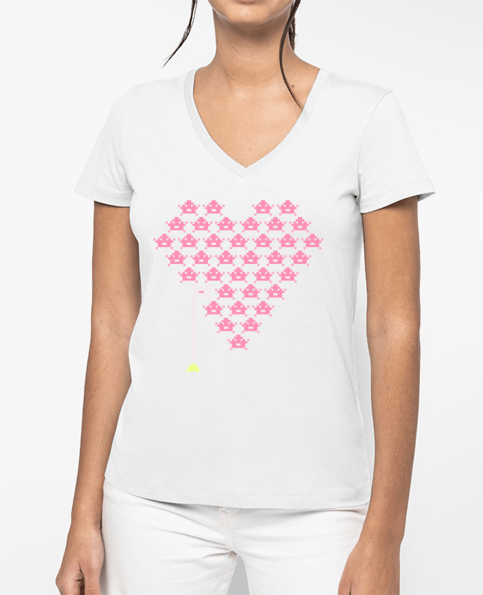 T-shirt femme col V Pixel Cœur par KronoArt