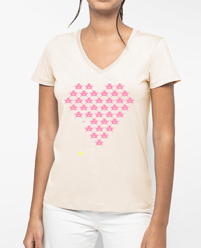 T-shirt femme col V Pixel Cœur par KronoArt