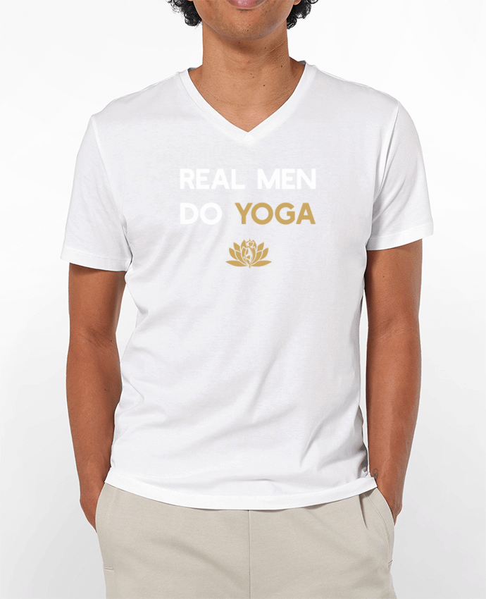 Camiseta Hombre Cuello en V 180g Real men do yoga por Original t-shirt