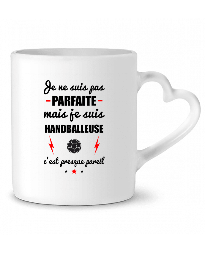 Mug coeur Je ne suis pas parfaite mais je suis handballeuse c'est presque pareil par Benichan