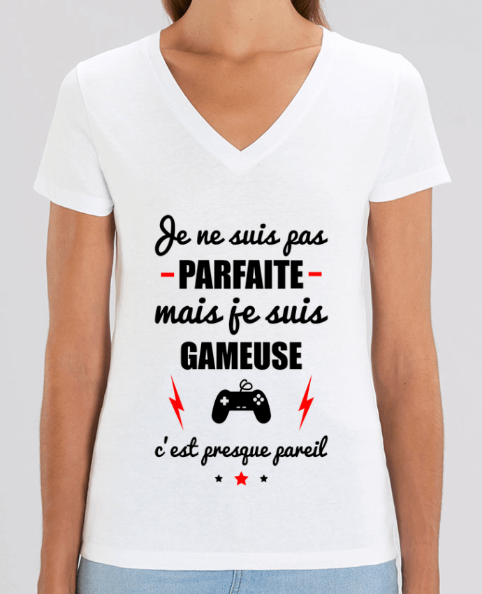 Tee-shirt femme Je ne suis pas parfaite mais je suis gameuse c'est presque pareil Par  Benichan