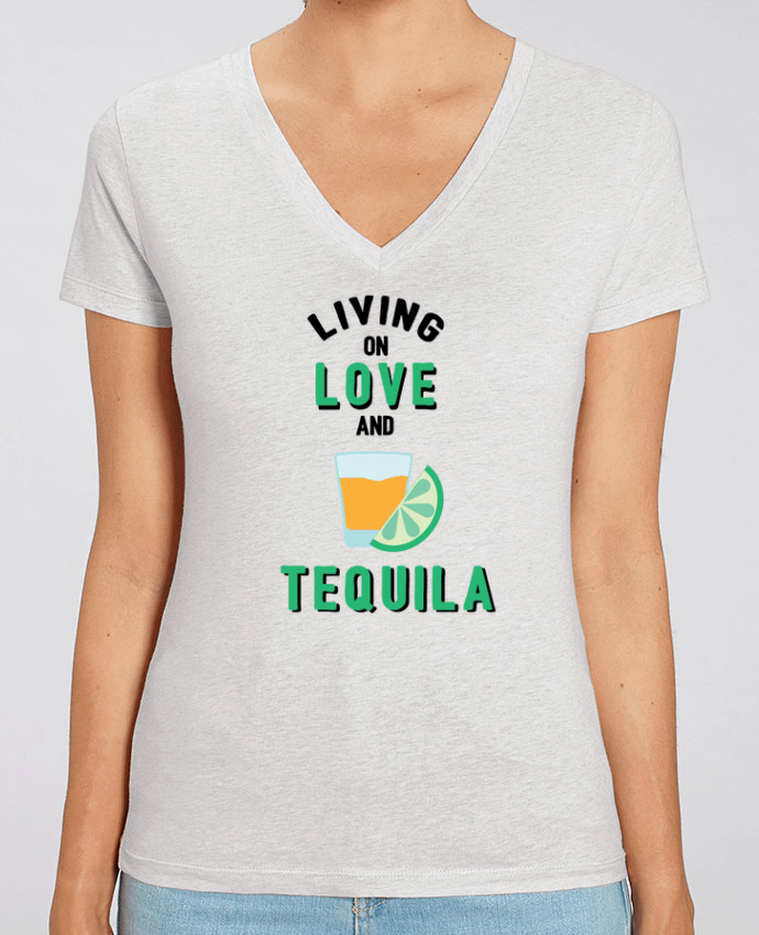 Tee-shirt femme Living on love and tequila Par  tunetoo