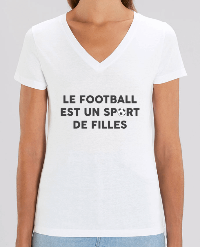 Tee-shirt femme Le football est un sport de filles Par  tunetoo