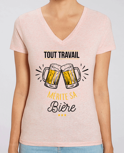 Tee-shirt femme Tout travail mérite sa bière Par  La boutique de Laura