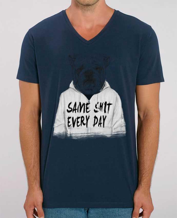 Tee Shirt Homme Col V Stanley PRESENTER Same shit every day by Balàzs Solti