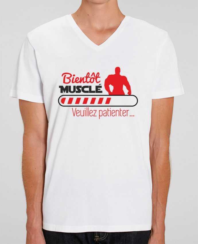 Camiseta Hombre Cuello V Stanley PRESENTER Bientôt musclé, musculation, muscu, humour por Benichan