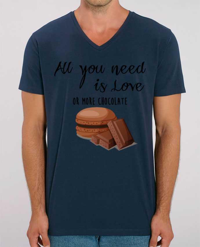 Tee Shirt Homme Col V Stanley PRESENTER all you need is love ...or more chocolate by DesignMe